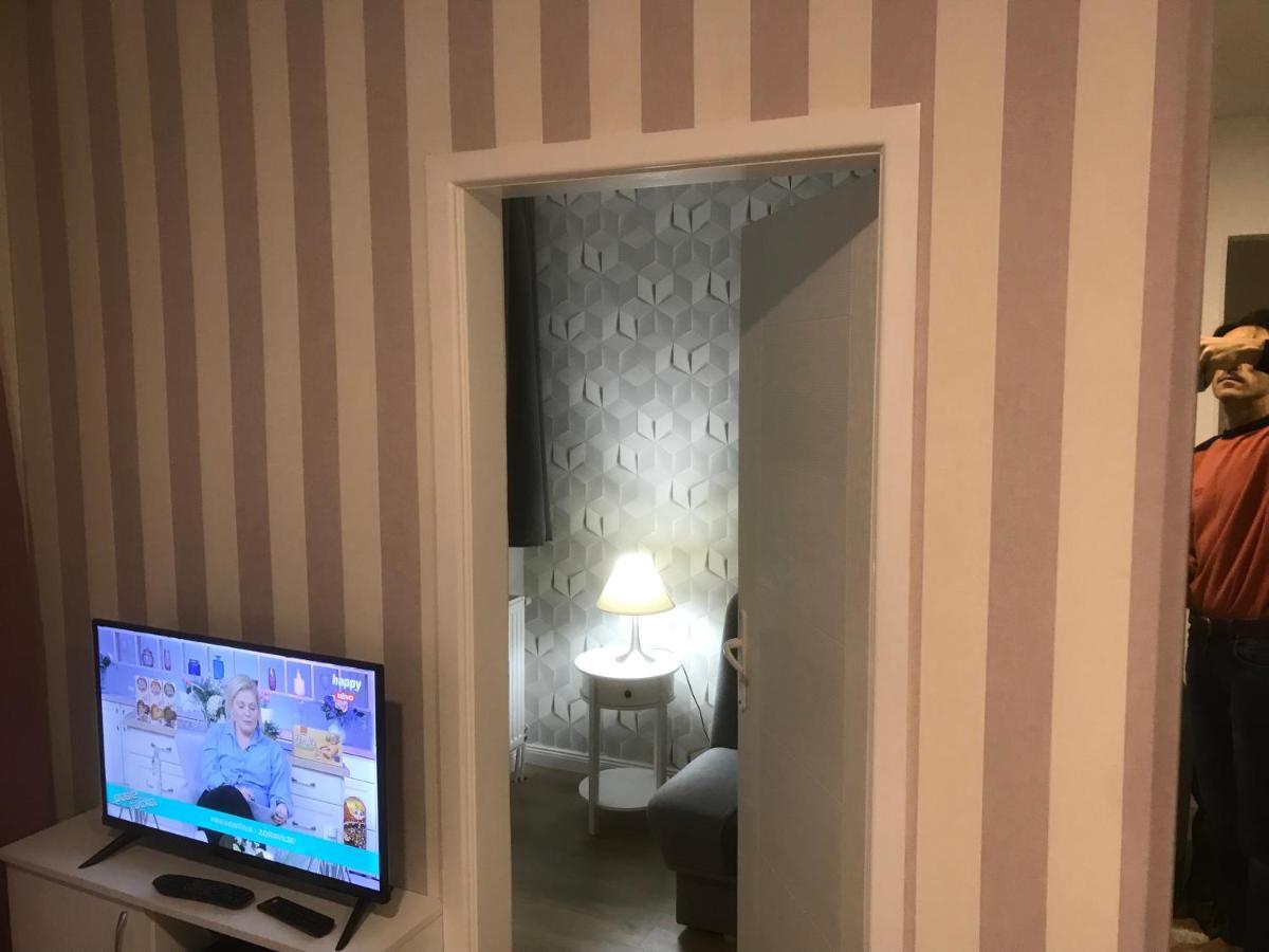 Apartman Kristina Free Parking Novi Sad Exteriör bild